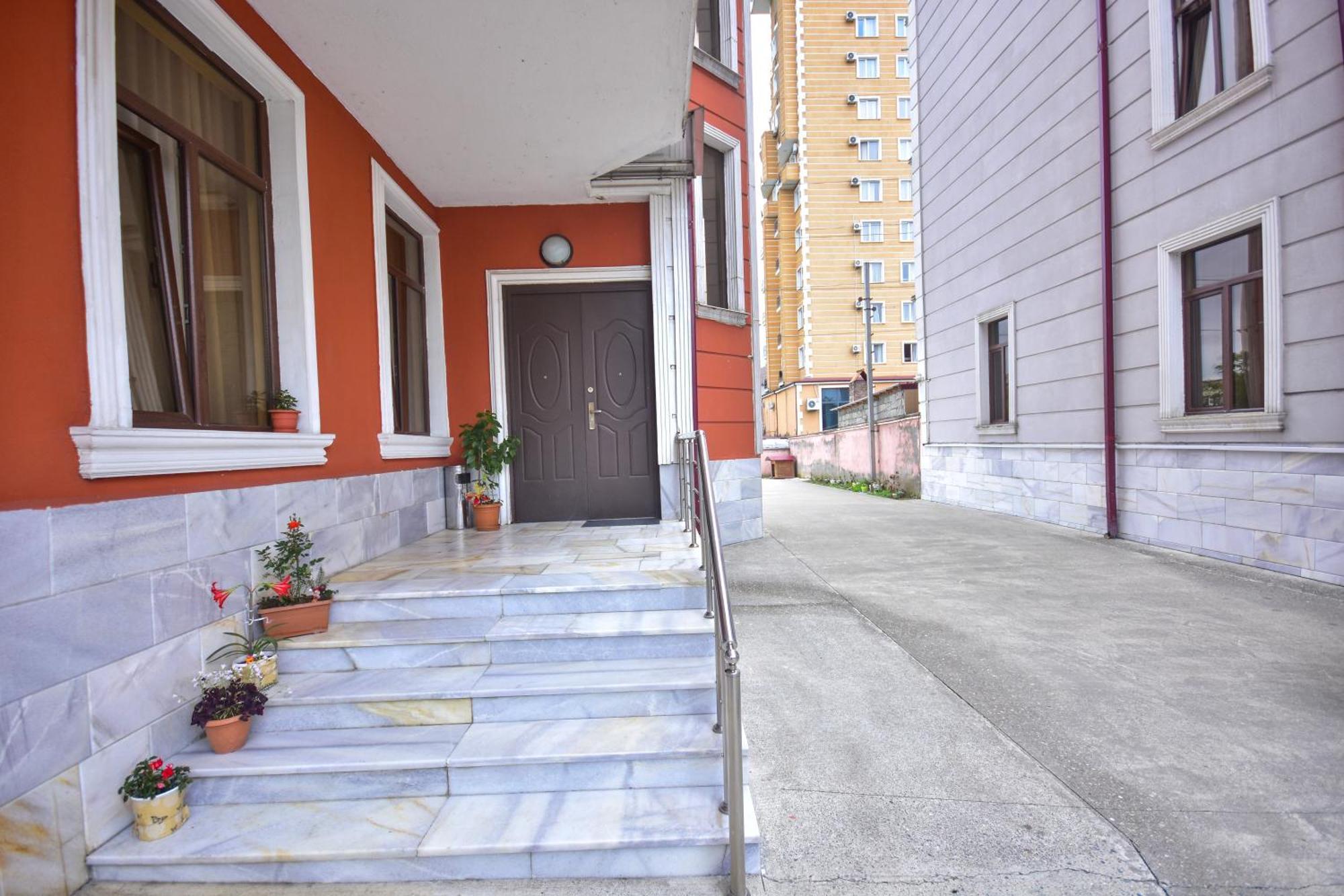 Family Apartments In Batumi Exteriör bild