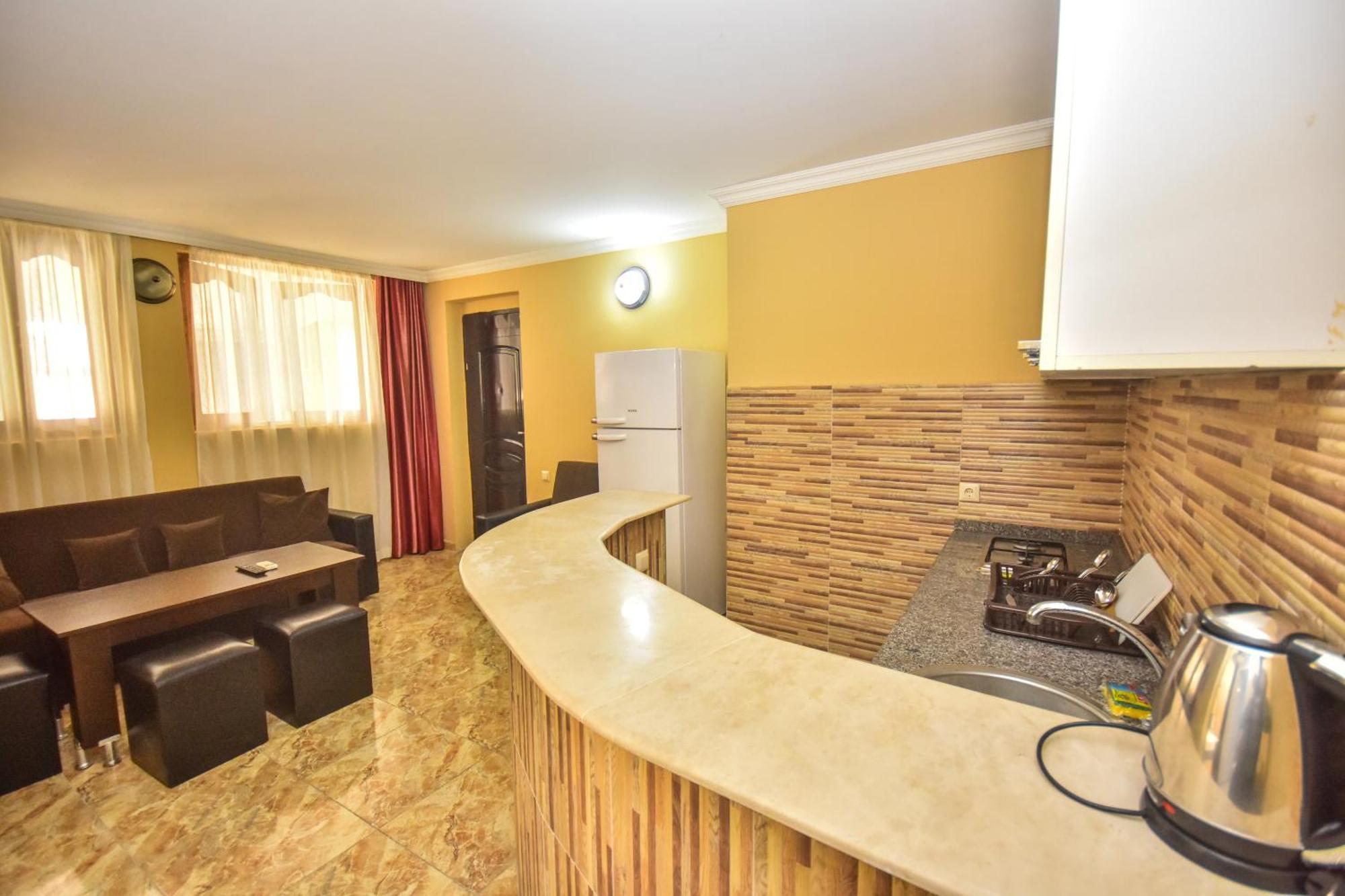 Family Apartments In Batumi Exteriör bild