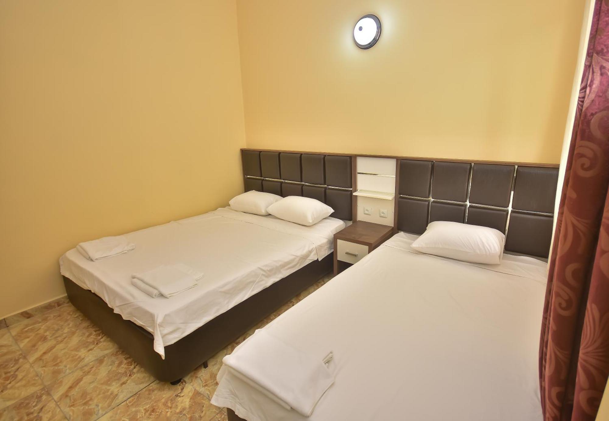 Family Apartments In Batumi Exteriör bild